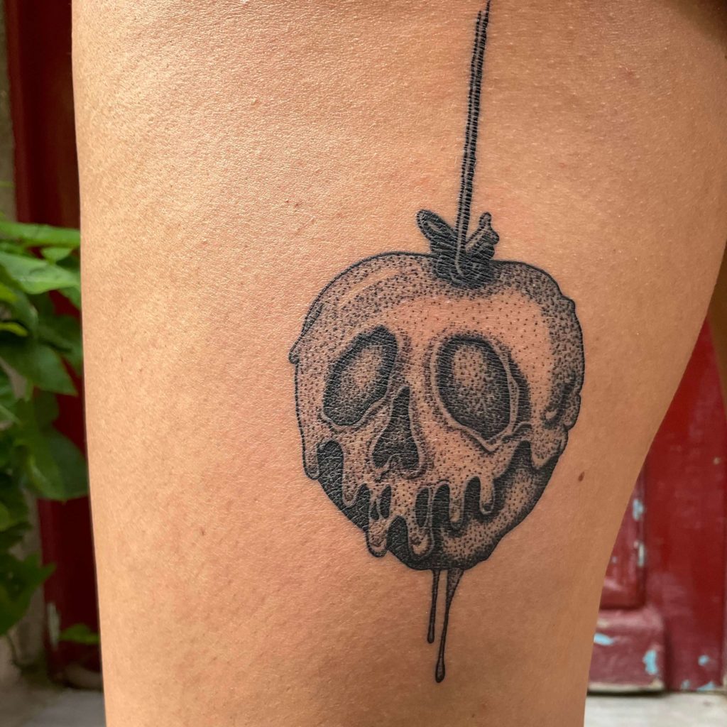 Cherry skull - by Gardenia